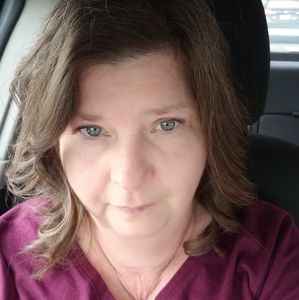 Meet your Posher, Cathy